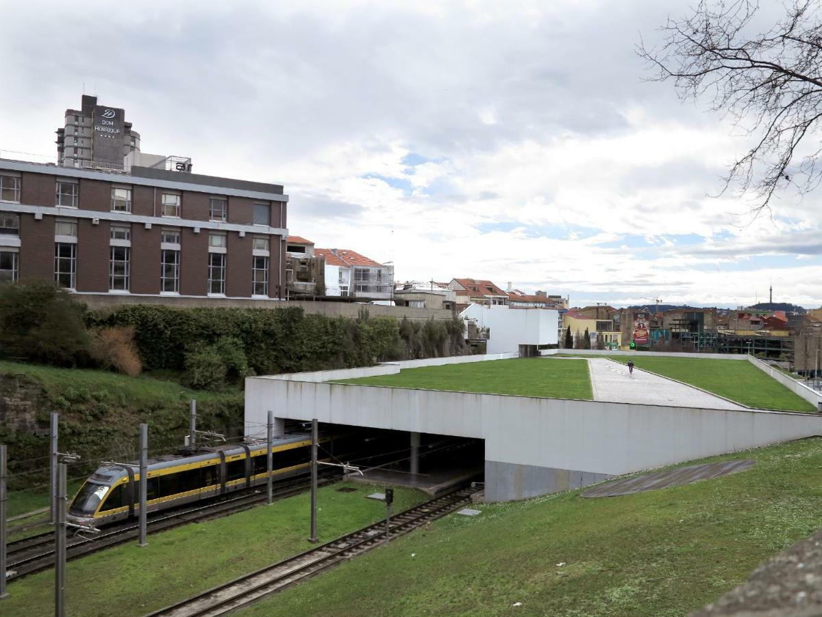 Red Wings Trindade Apartments Porto Exterior foto